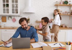 Mastering Work-Life Balance: Practical Tips for Busy Dads